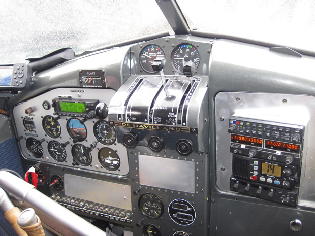 09_beaver_cockpit